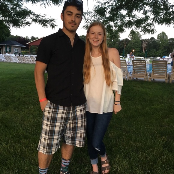 Meet your Posher, Abby - Picture 4 of 5